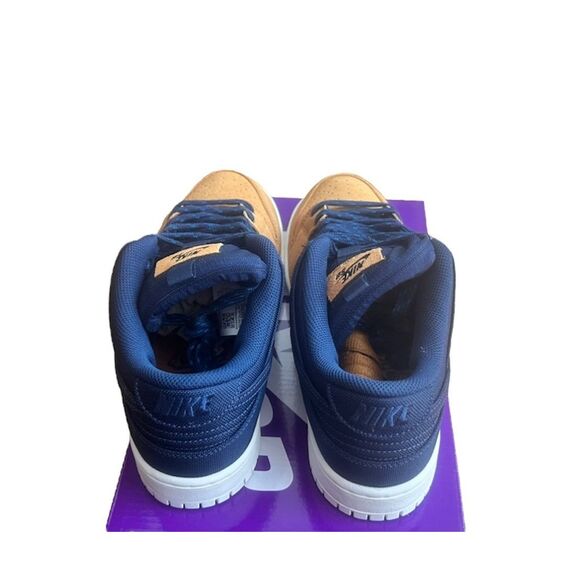 Nike SB - Dunk Low Pro PRM (Midnight Navy/Desert Ochre) Men Size 9 - Picture 2 of 8